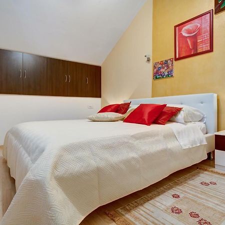 Apartment Welcome Спліт Екстер'єр фото