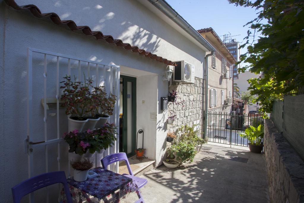Apartment Welcome Спліт Екстер'єр фото