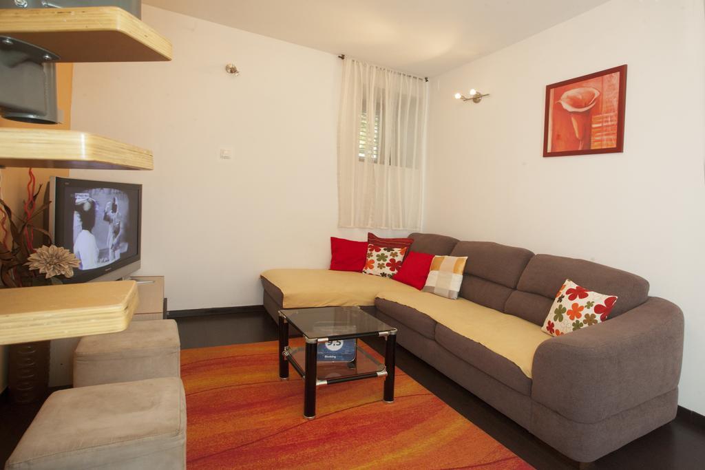Apartment Welcome Спліт Екстер'єр фото
